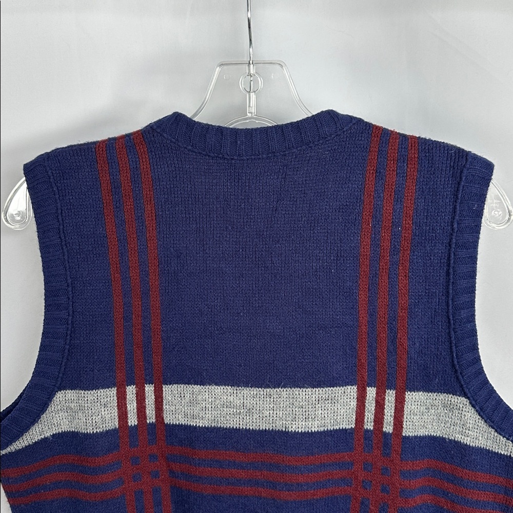 Le Tigre Men's V-Neck Sweater Vest in Navy and Gray - Picture 7 of 7